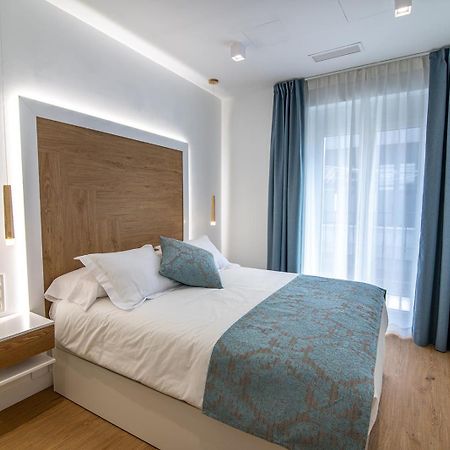 Mq Suites Veronica Valdepeñas Extérieur photo