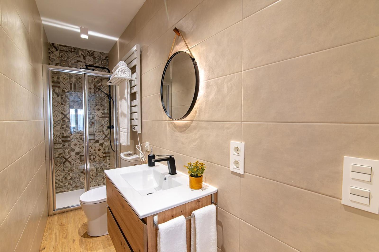 Mq Suites Veronica Valdepeñas Extérieur photo
